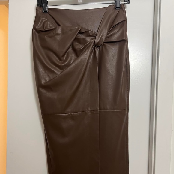 Brown (faux) Leather Skirt - Picture 1 of 4